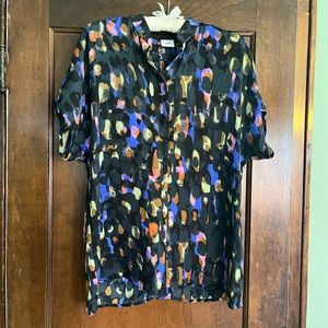 Cabi super flowy blouse! Size small.